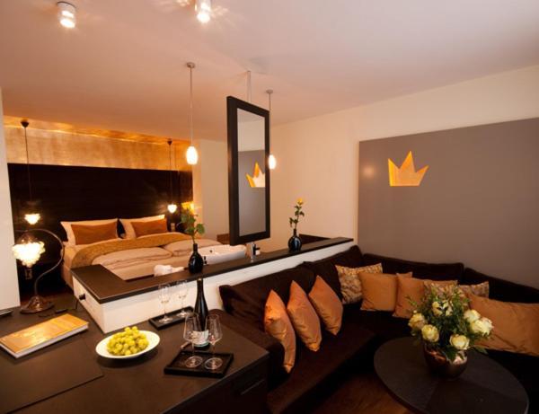 Hotel Laurentius Weikersheim Bagian luar foto